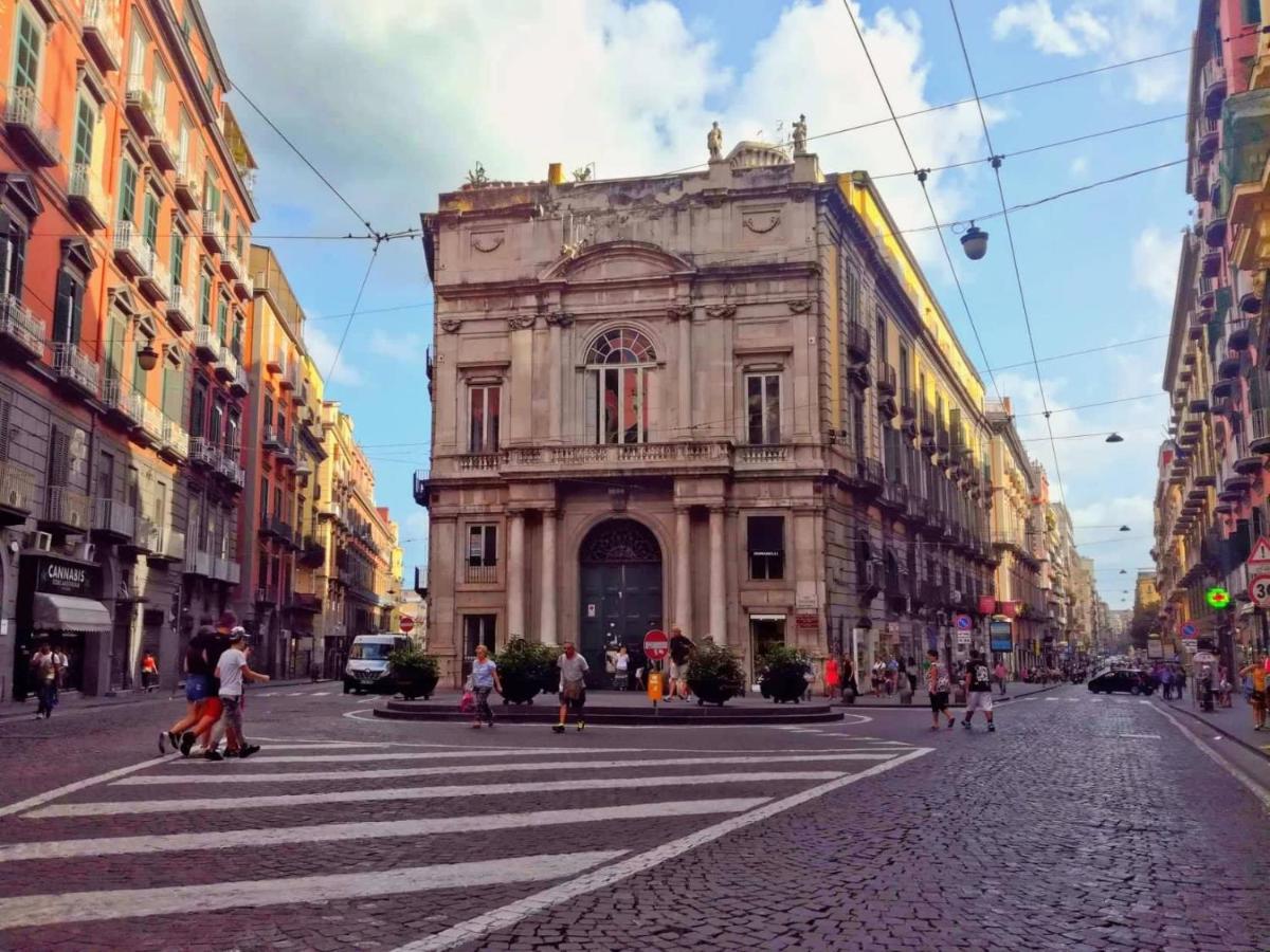 Dimora Doria D'Angri Bed & Breakfast Napoli Eksteriør bilde